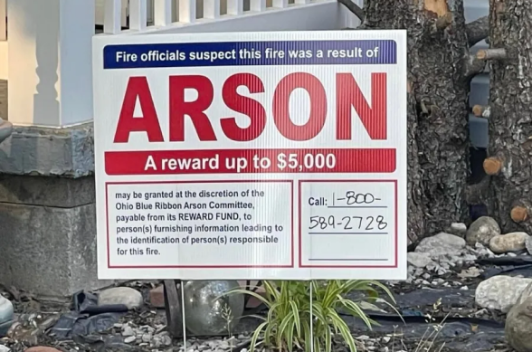 Arson reward yard sign